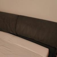 Struttura letto matrimoniale testiera imbottita