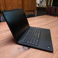 Lenovo ThinkPad T14s Gen 5 IN GARANZIA