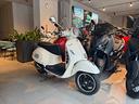 piaggio-vespa-300-gts