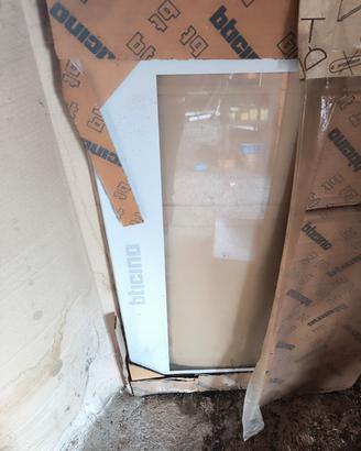 Porta quadro elettrico