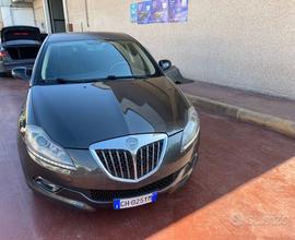 Lancia Delta 1.6 Diesel Oro