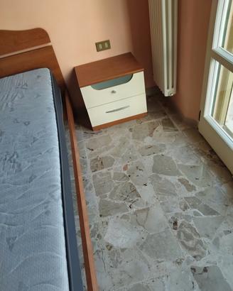 camera da letto completa  no materasso 200 euro 