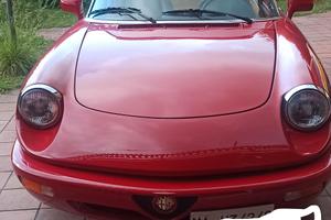 Alfa Romeo spider