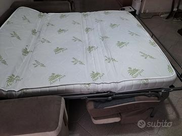 divano letto matrimoniale