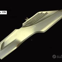 Carena sottopedana dx Suzuki AN250 (n.179)