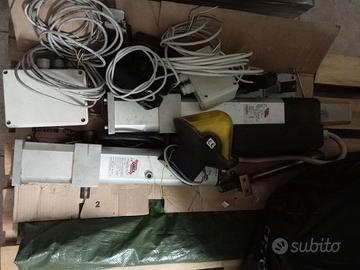 2 MOTORI PER BASCULANTE