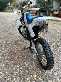 Yahama YZ 250 (1995)