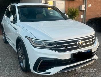 Volkswagen Tiguan 2.0 TDI 150 CV SCR DSG Elegance