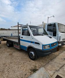Iveco Turbo Daily 35-10 Carroattrezzi
