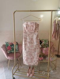 Abito sartoriale ricamato