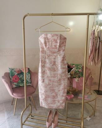 Abito sartoriale ricamato