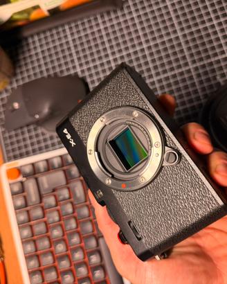 Fuji Fujifilm X-E4 – Solo corpo – Pari al nuovo
