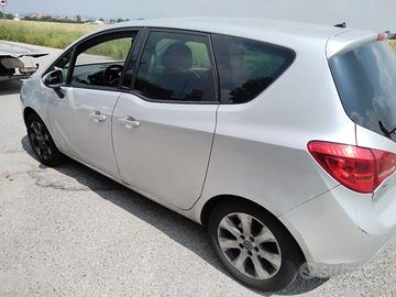 OPEL MERIVA ANNO 2012 PORTE SX ANT E POST
