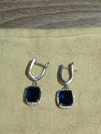 Argento 925 orecchini pietra blu e zirconi?