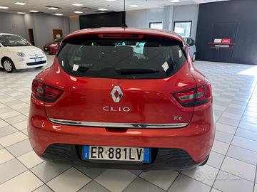 Renault Clio 0.9 TCe 12V 90CV Start&Stop 5 porte E