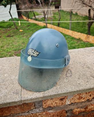 Elmetto antisommossa CC anni 70 