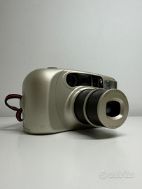 Kyocera Yashica EZS Zoom 70 – Compatta Funzionante