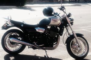 Triumph Legend - 2005