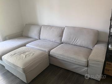 DIVANO CON CHAISE LONGUE E POUF