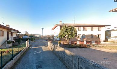 Trilocale con balcone in Via Cividale - Udine