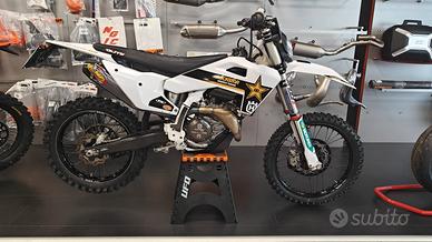 Husqvarna FE 450 2024 ROCKSTAR EDITION