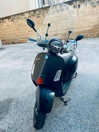 Vespa gts 125