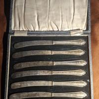 Set di sei coltelli da burro EPNS