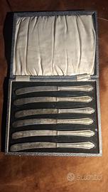 Set di sei coltelli da burro EPNS