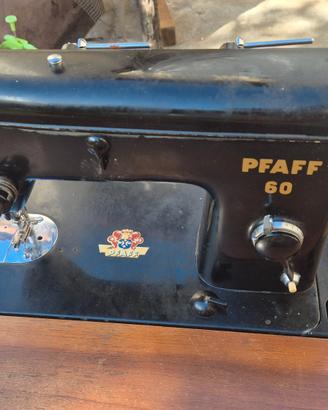 Pfaff 60 anni '50 con mobile a pedale