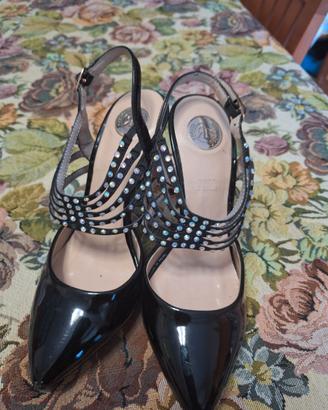 Scarpe numero 35 tacco Renato Balestra