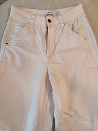 Pantaloni beige Bershka 