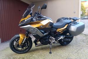 BMW f 900 XR