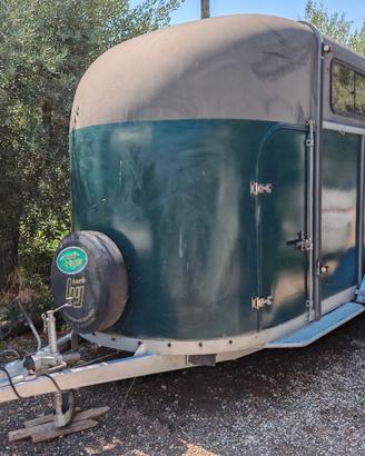 trailer trasporto cavalli