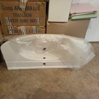 Lavandino in ceramica