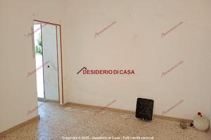 Casa, Valderice.