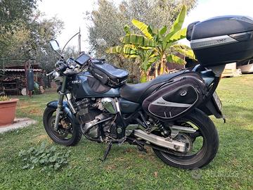 Suzuki GSX 1200 - 2001