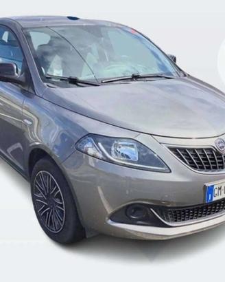 LANCIA Ypsilon 1.0 FireFly 70cv S&S Hybrid SILVE
