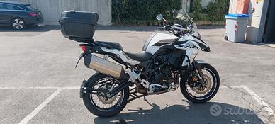 benelli trk 502 x