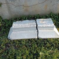 Antica base in pietra 