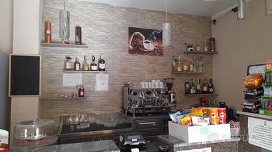 Bar/ tabaccheria/ edicola/ ristorante