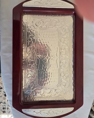 vassoio in legno con foglio argento 925