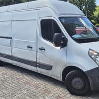 Renault Master T35 2.3 dCi/170 Gran Volume