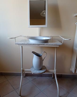 Lavabo/toilette d'epoca in ferro battuto e marmo