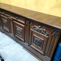 mobile credenza