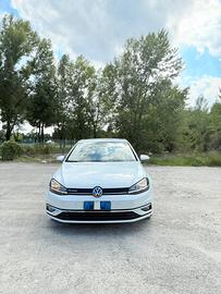 Volkswagen Golf 7.5 1.5 TGI DSG Business – Metano