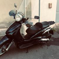 Piaggio beverly 500