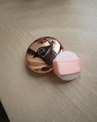 mini cipria Charlotte Tilbury