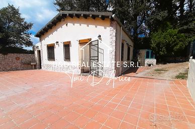 Villa indipendente 3 vani Polizzi