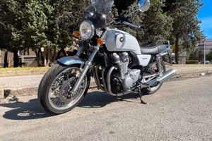 Moto honda cb1100