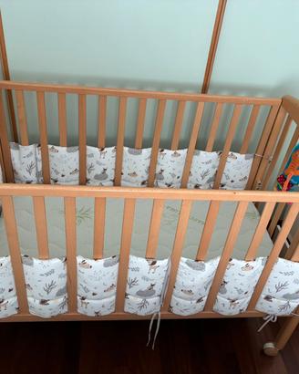 Lettino bambini con materasso e paracolpi